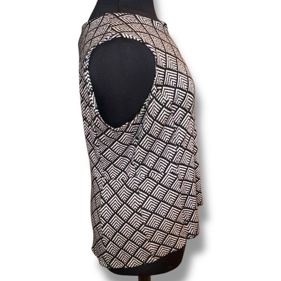 NIC+ZOE Geometric Peplum Sleeveless Blouse - XL Black/ White - Picture 4 of 11